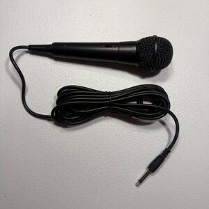 Wired Dynamic Microphone w/ 1/4" Jack – Black Vocal Mic, Long Cable